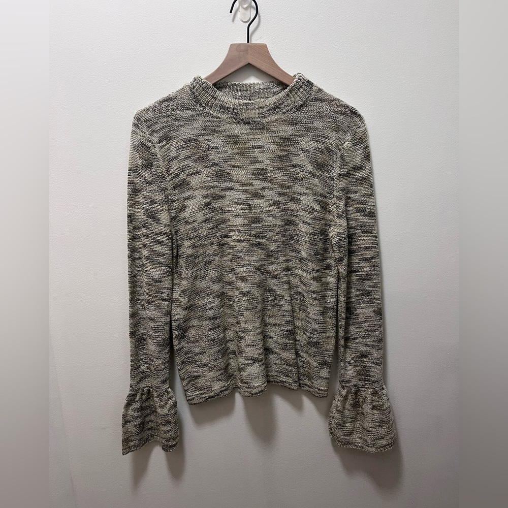 NWT - Lilla P keyhole back sweater. Green and gold, size M.